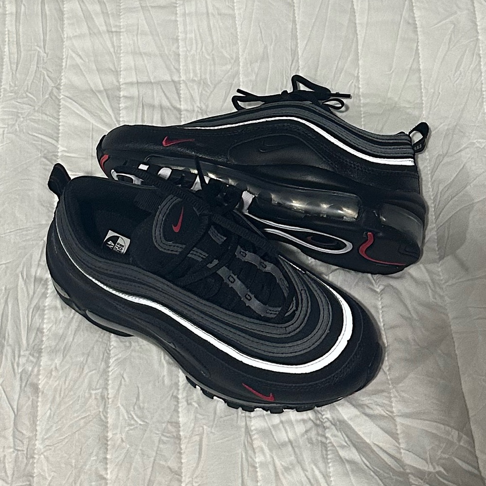 Nike Air Max 97